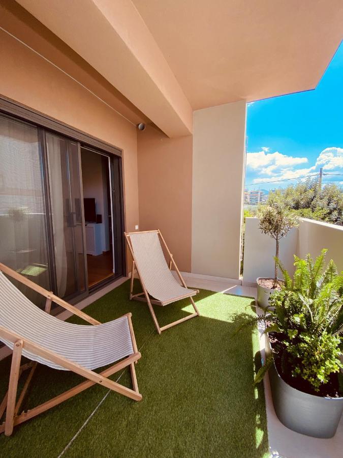 Apartment Riviera 2-bed & Pool Access #unoblu Athens
